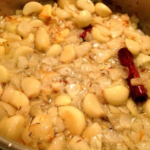 Preparing Indian-style Chicken with 40 Garlic Cloves